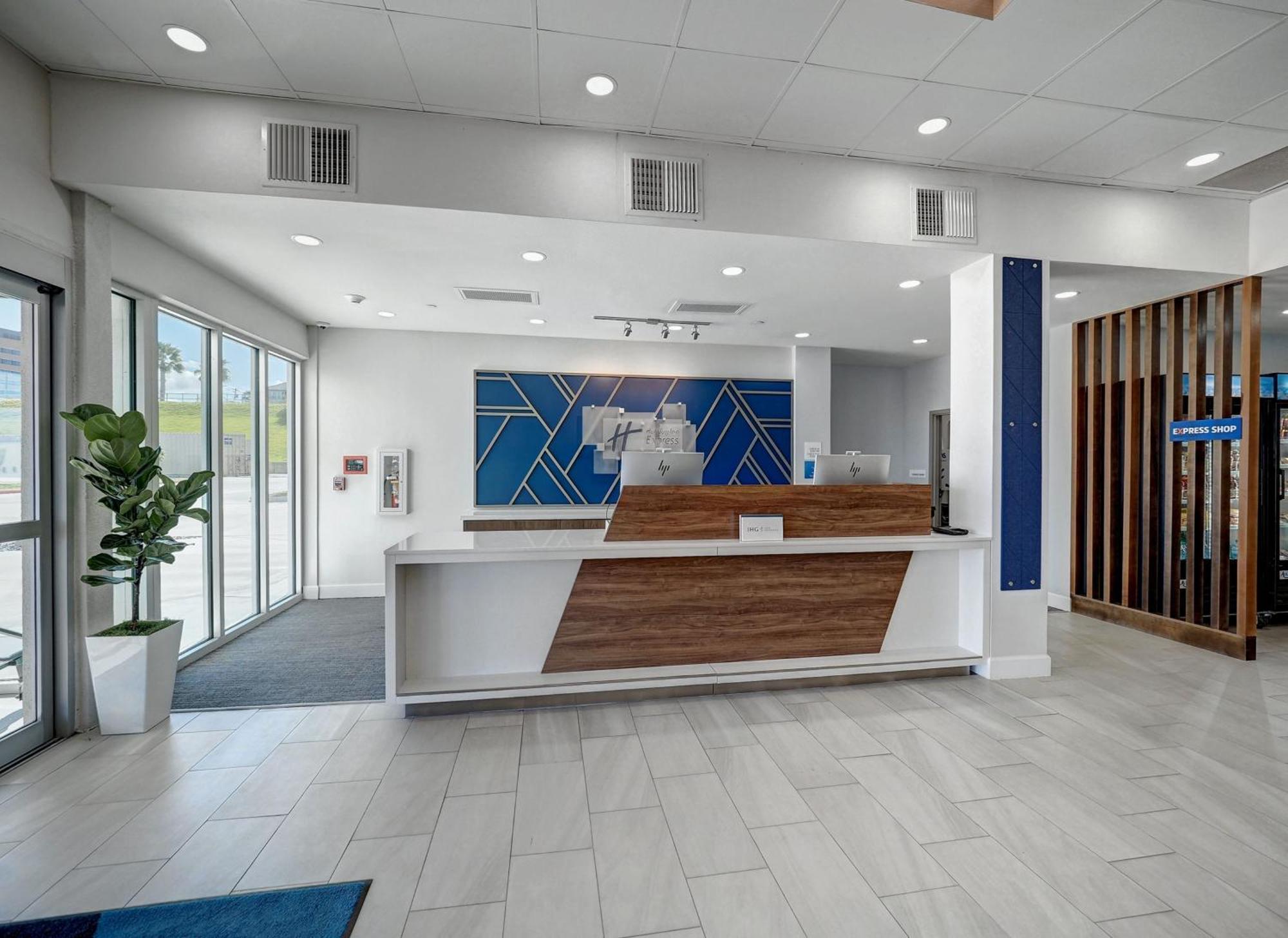 Holiday Inn Express Corpus Christi - Beachfront By Ihg 外观 照片