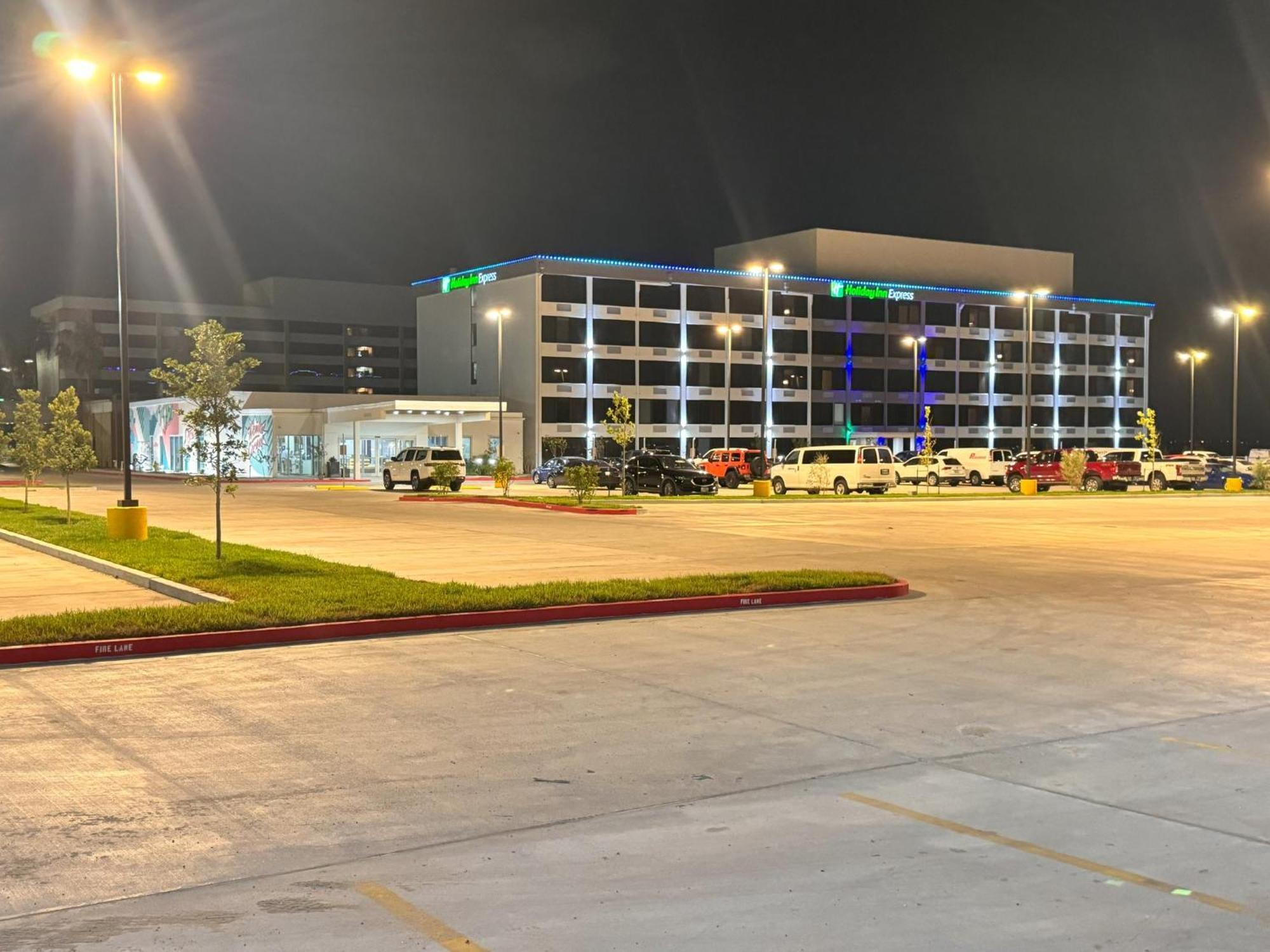 Holiday Inn Express Corpus Christi - Beachfront By Ihg 外观 照片