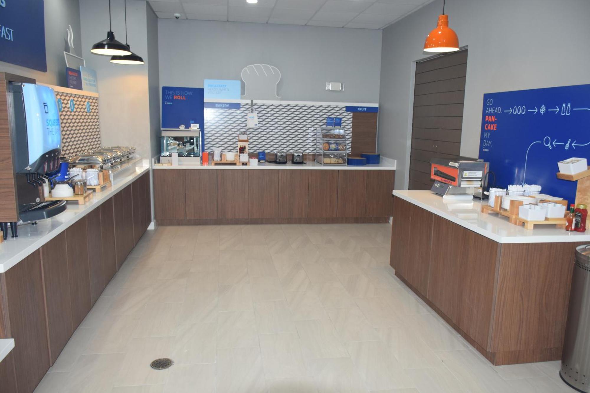 Holiday Inn Express Corpus Christi - Beachfront By Ihg 外观 照片